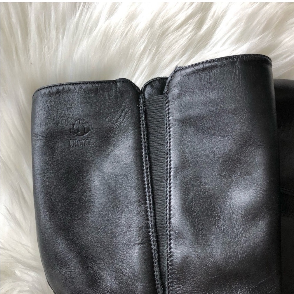 Black Waterproof Leather Boots with Heel - Picture 5 of 6
